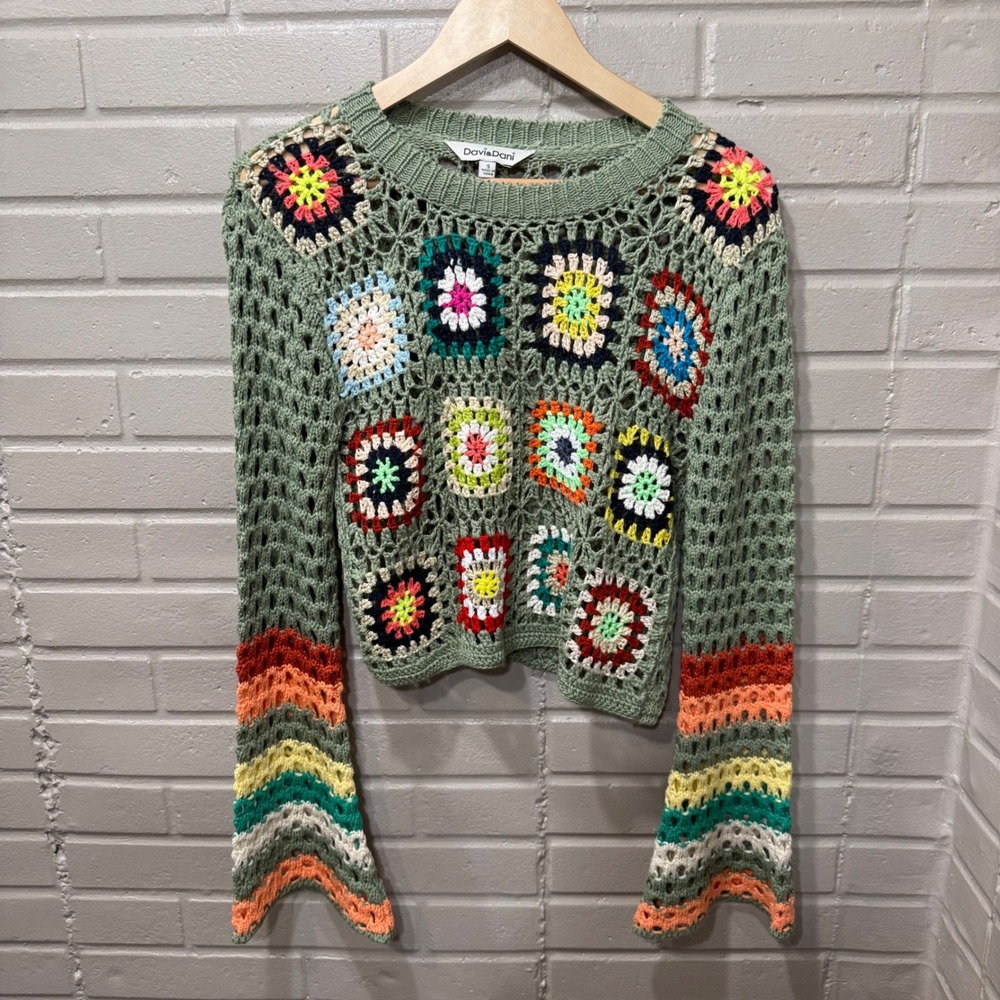 Davi & Dani Crochet Granny Square Bell Sleeve Cropped Sweater S Hippie Festival - Picture 8 of 14